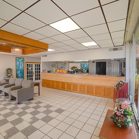 Masters Inn Selma Smithfield I-95 By Oyo Ngoại thất bức ảnh