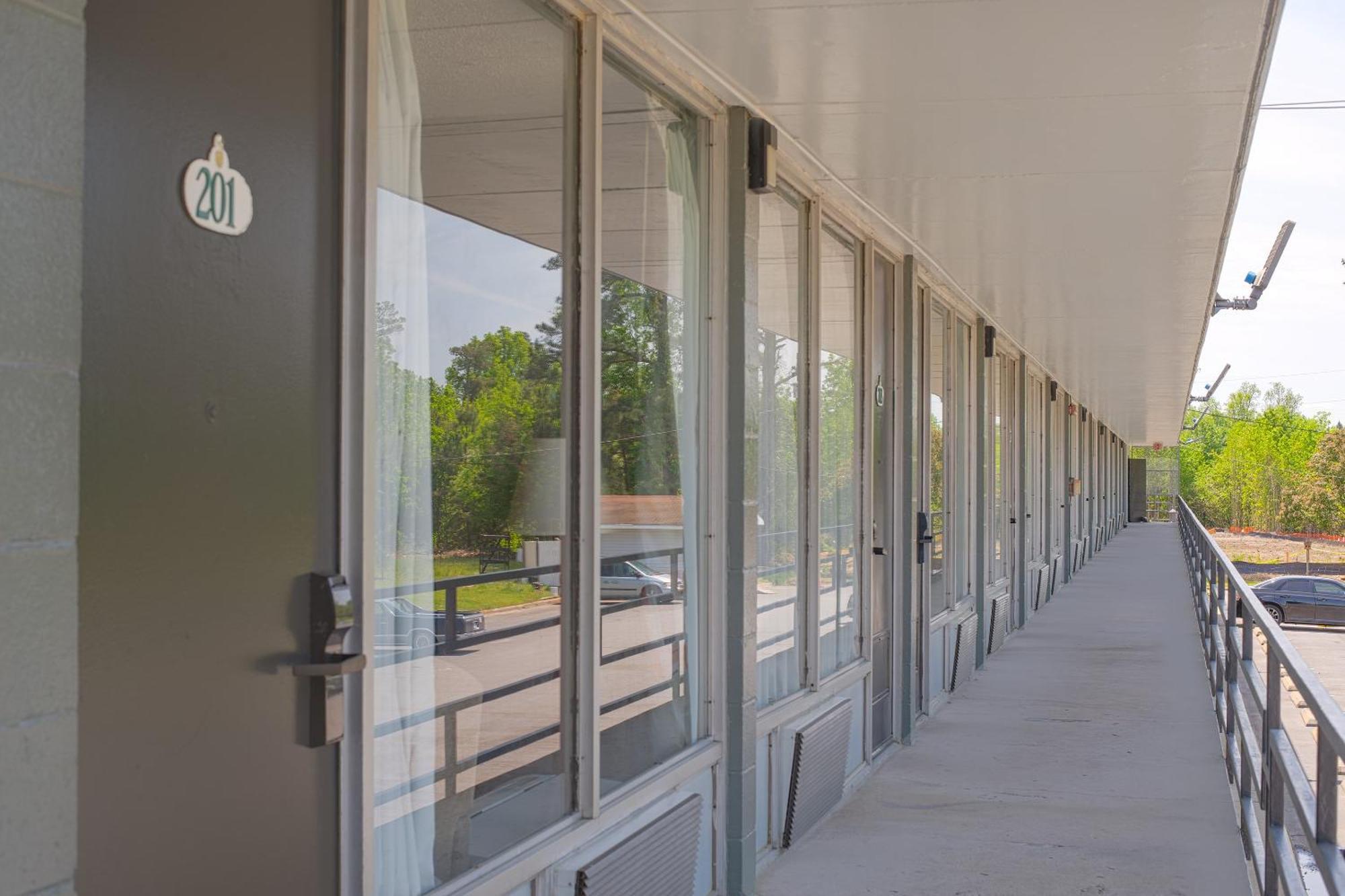 Masters Inn Selma Smithfield I-95 By Oyo Ngoại thất bức ảnh
