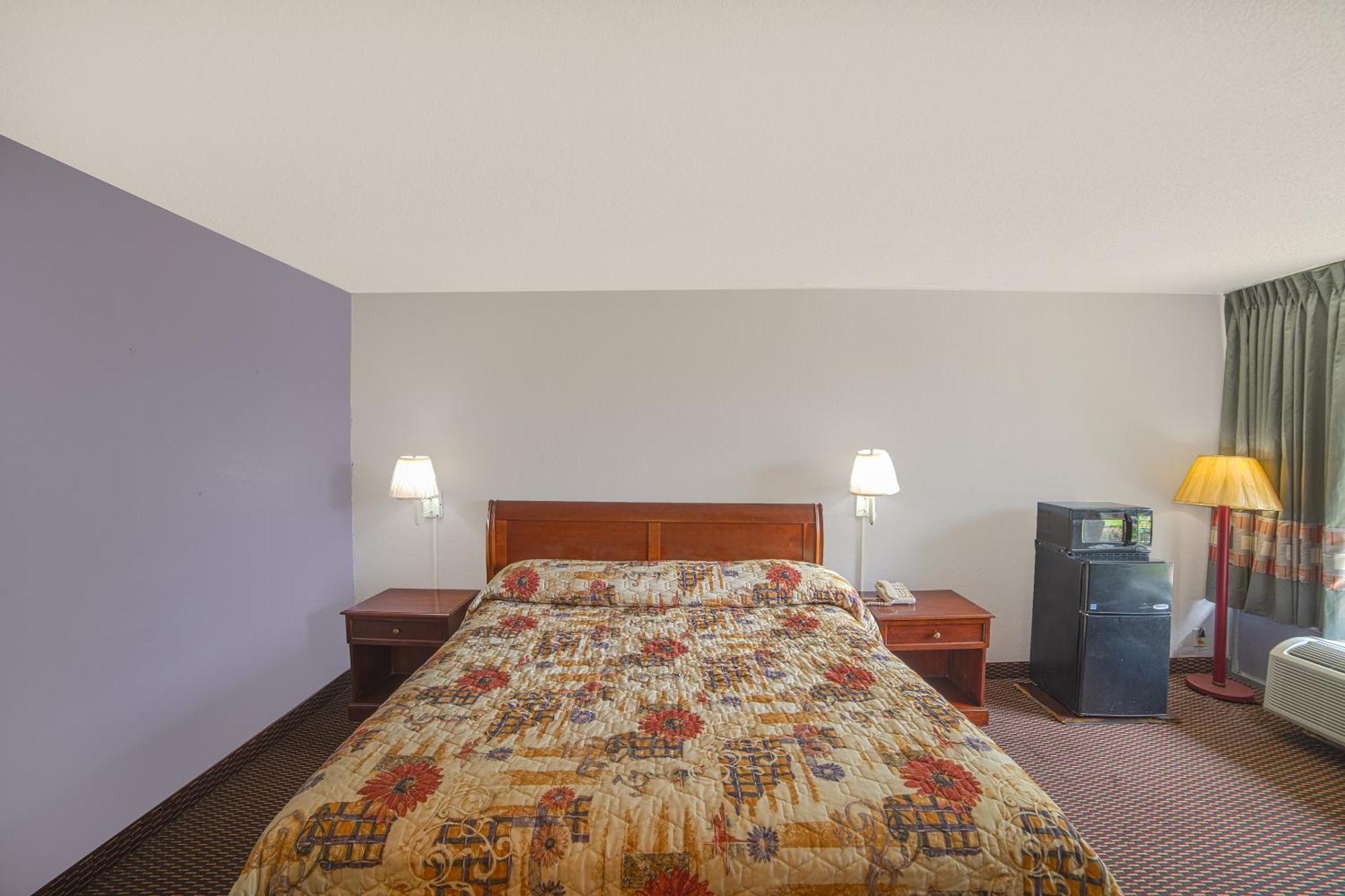 Masters Inn Selma Smithfield I-95 By Oyo Ngoại thất bức ảnh