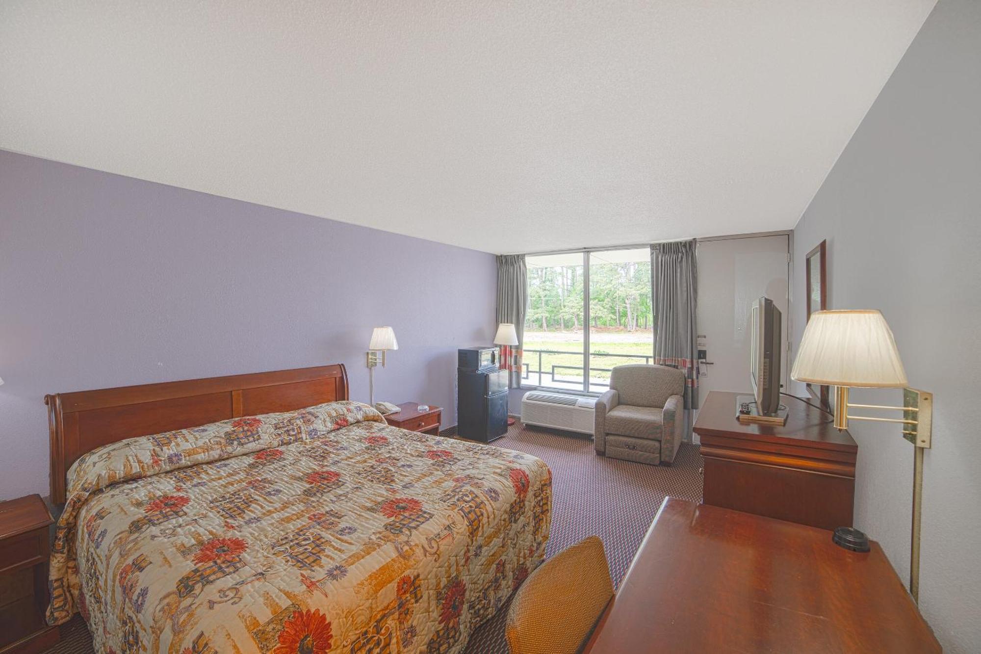 Masters Inn Selma Smithfield I-95 By Oyo Ngoại thất bức ảnh